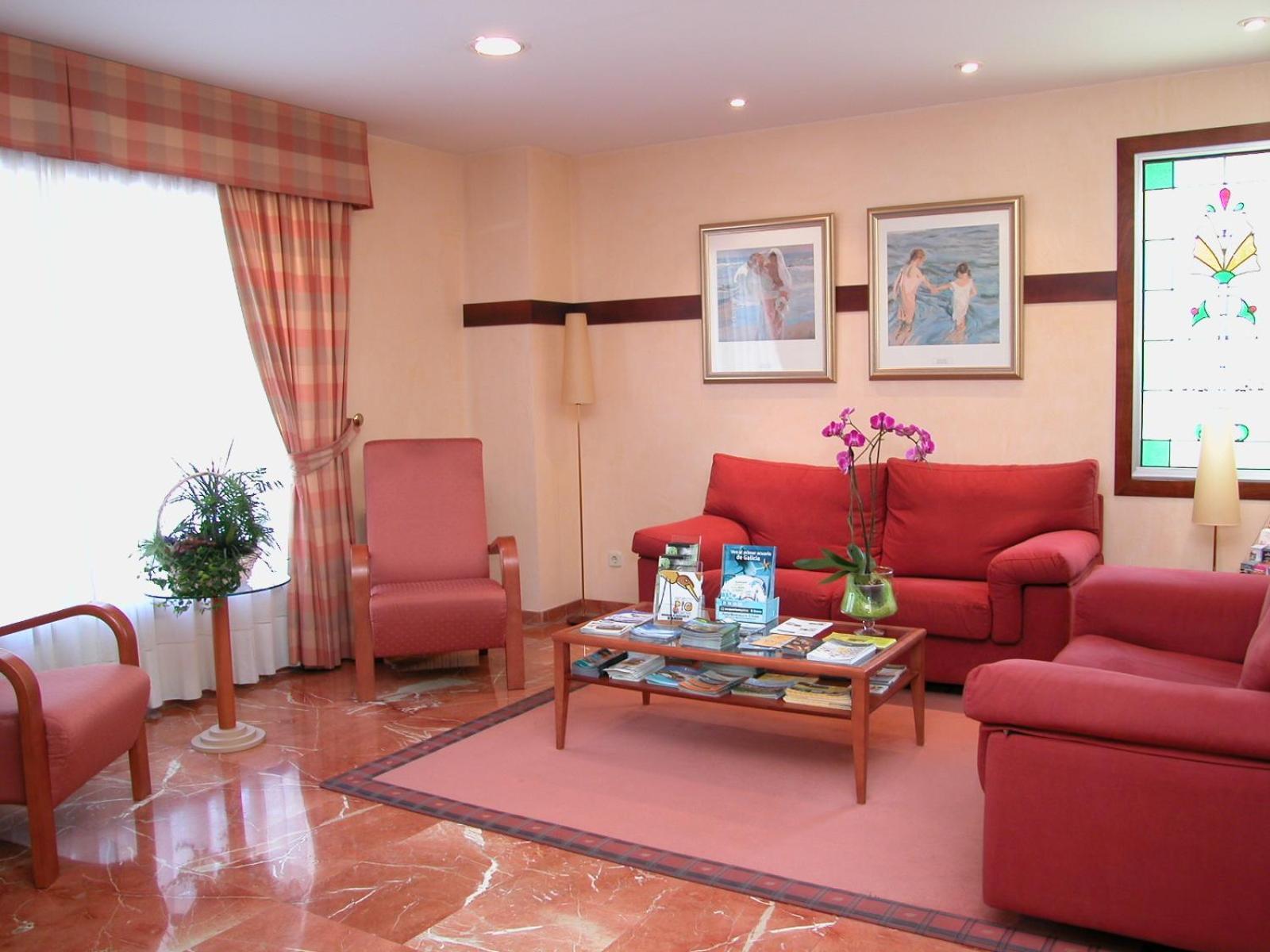 Hotel Touris Ardia Bagian luar foto