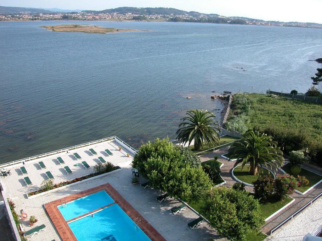 Hotel Touris Ardia Bagian luar foto